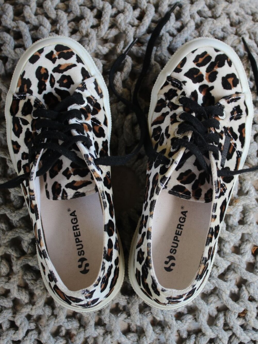 Superga Velour Cheetah Animal Print Velvet Sneakers EU 37 (US 7.5)
